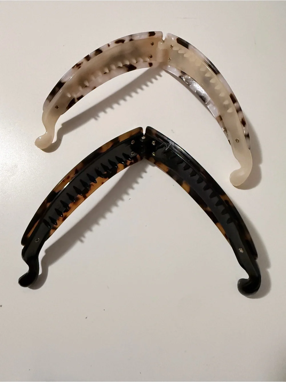 Marbled Tortoiseshell Resin Banana Clips by Anthropologie - 2 pack!